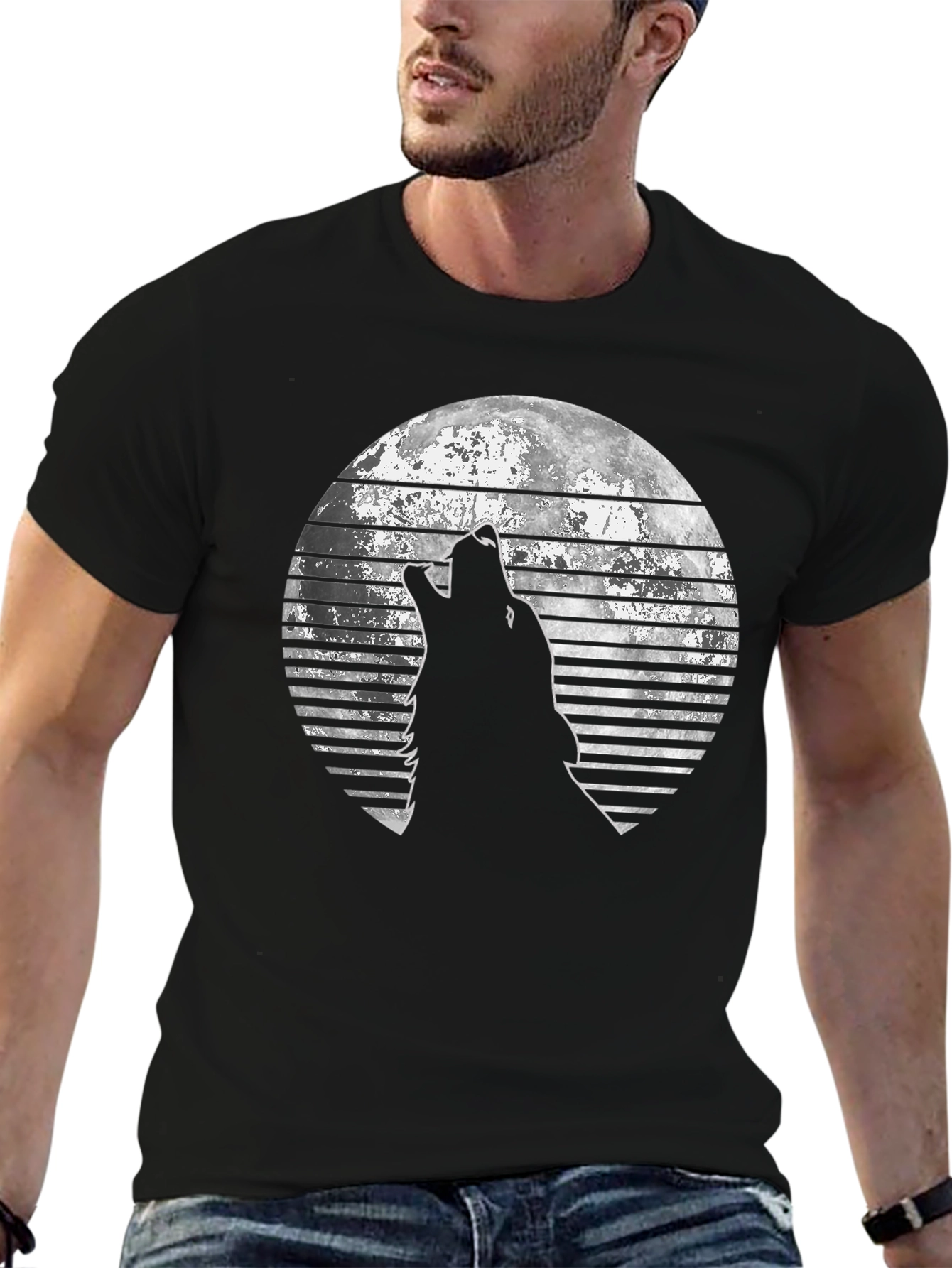 Wolf Howling at the Moon Graphic T-Shirt